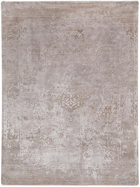 Luxury hand knotted carpet made from Wool & Botanical Silk