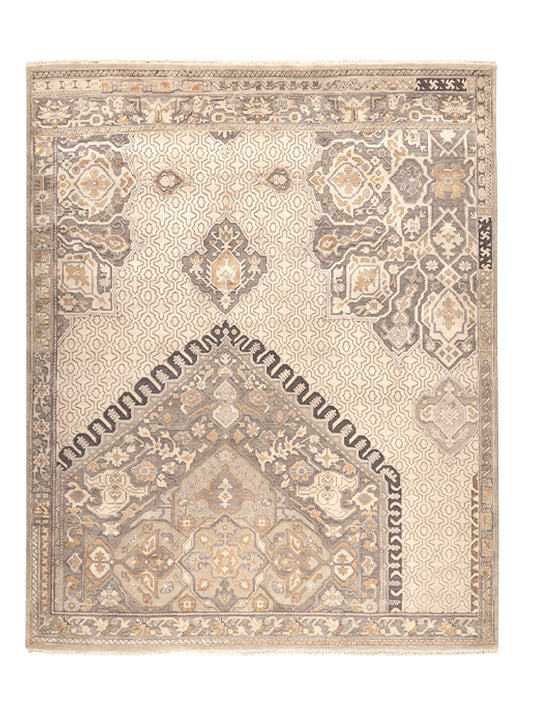 Luxury hand knotted carpet made from Wool & Botanical Silk