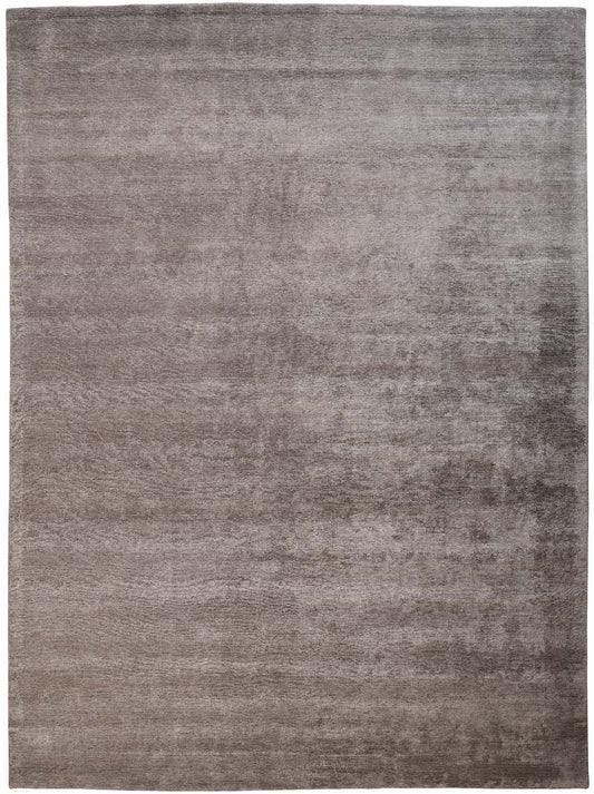 Luxury hand knotted carpet made from Botanical Silk