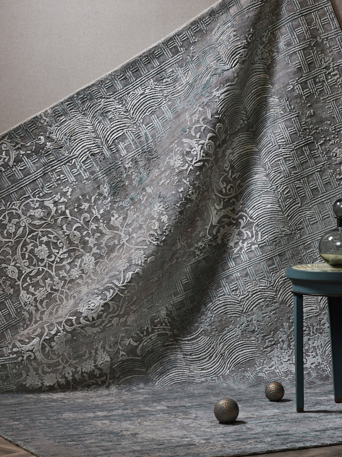 Luxury hand knotted carpet made from Wool & Botanical Silk in teal color and 5'6" x 8' size