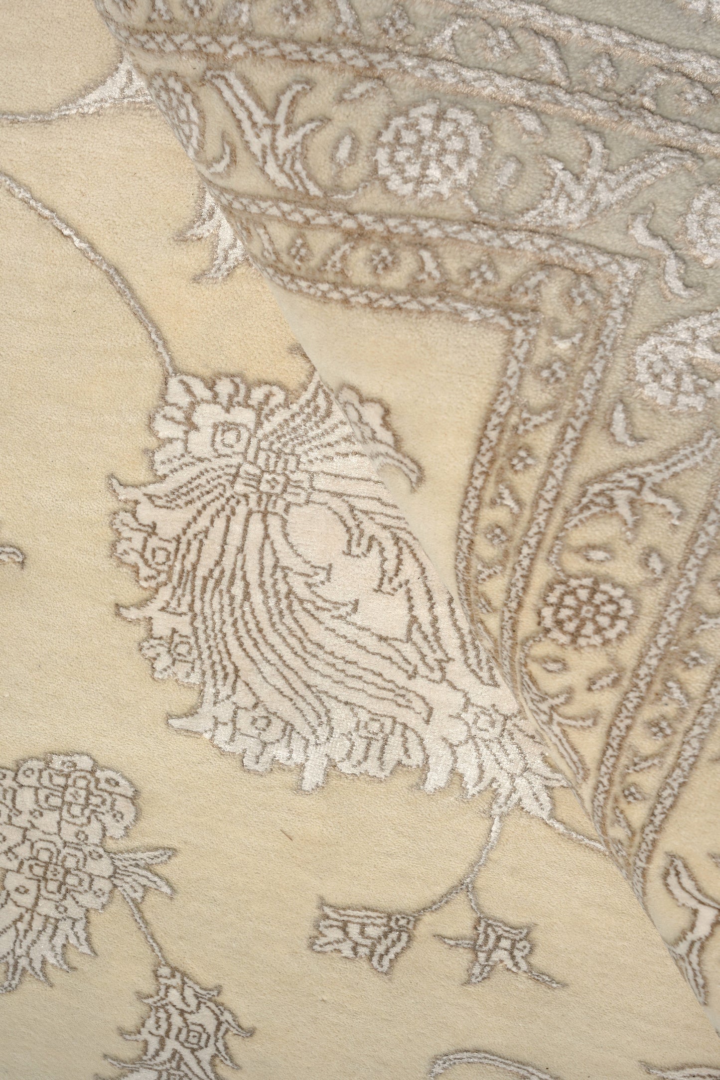 Luxury Carpet for Living Room