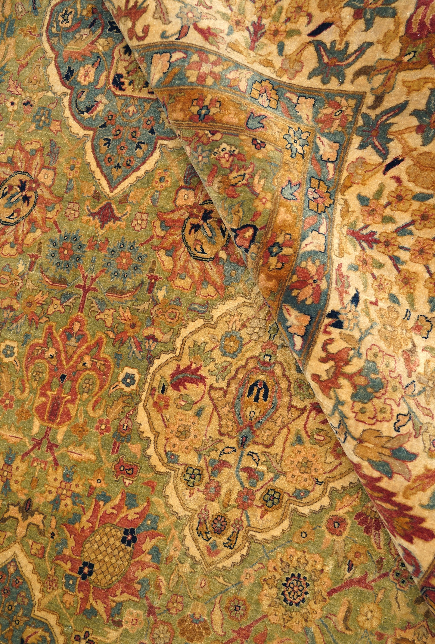 Luxury Carpet for Living Room