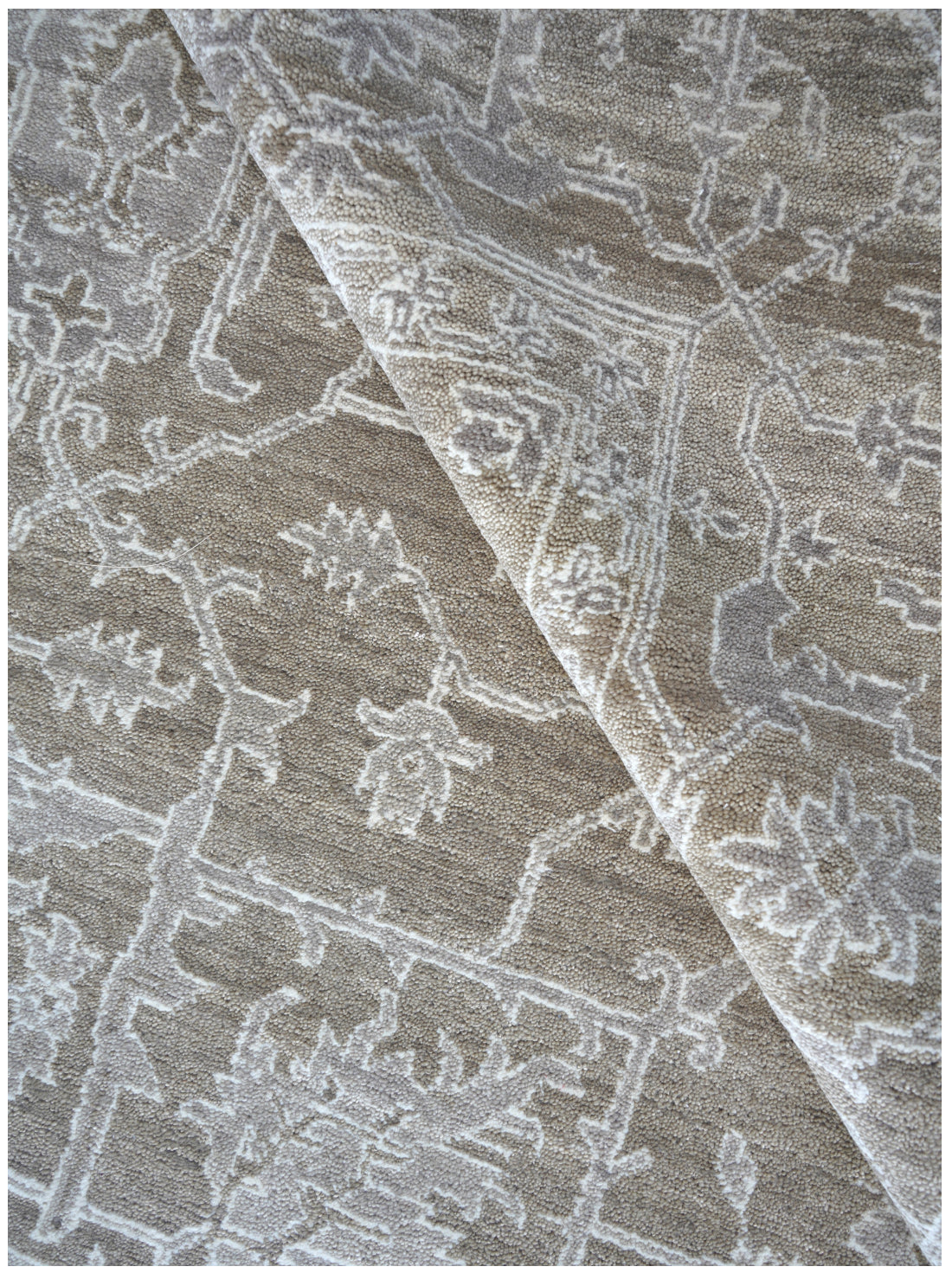 Luxury Carpet for Living Room