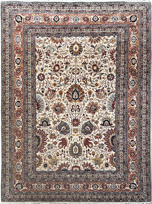 Luxury hand knotted carpet made from 100% Wool