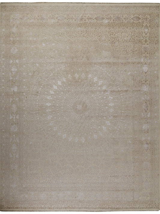 Luxury hand knotted carpet made from 100% Wool