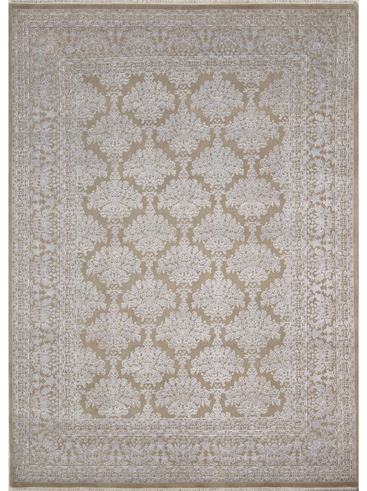Luxury hand knotted carpet made from 100% Wool