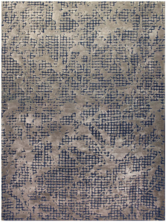 Luxury hand tufted carpet made from Botanical Silk