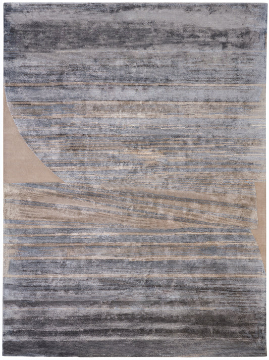 Luxury hand tufted carpet made from Wool & Botanical Silk