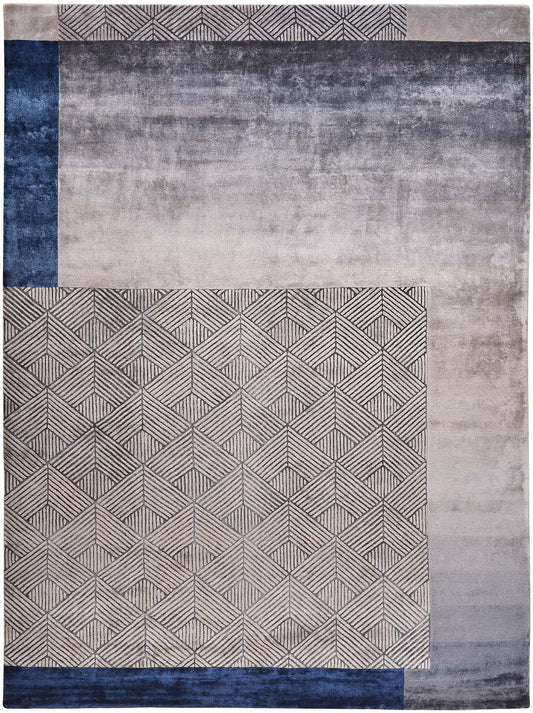 Luxury hand knotted carpet made from Botanical Silk