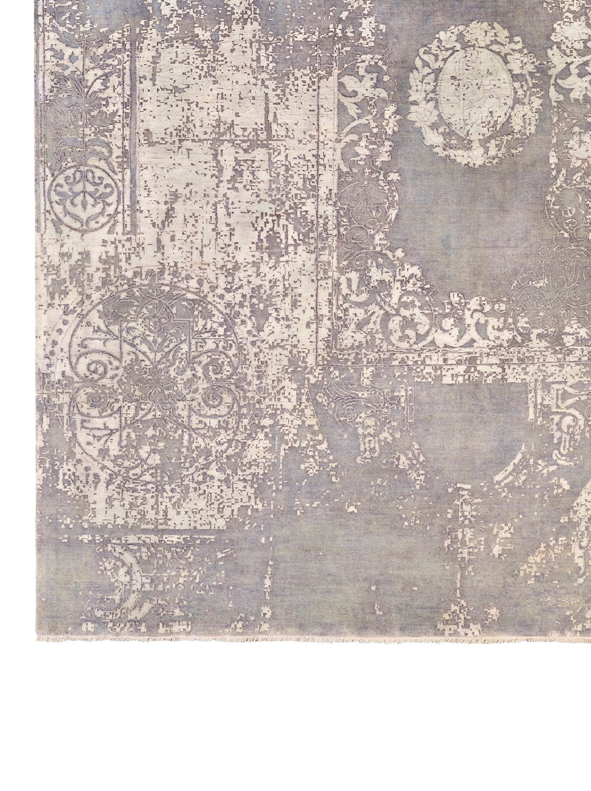 Product: Luxury Carpet | Color: Silver Grey | Size: 5'6" x 8'