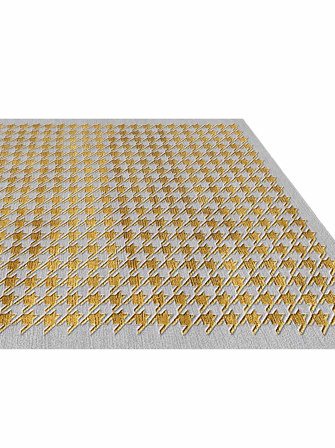 Product: Luxury Carpet | Color: Gold | Size: 3' x 5'