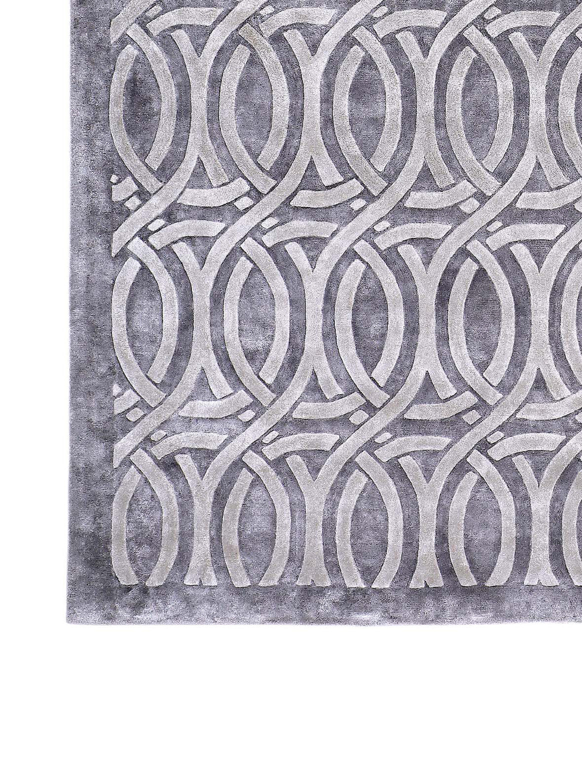 Product: Luxury Carpet | Color: Grey | Size: 4'6" x 6'6"