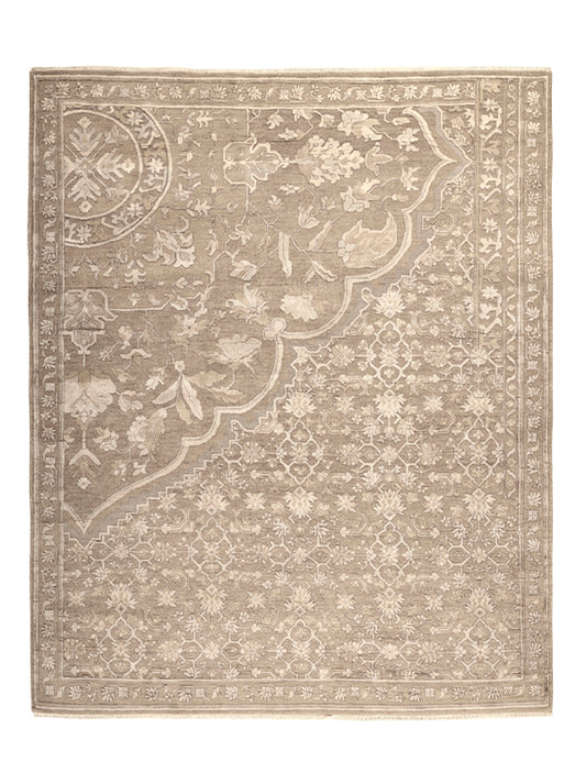 Luxury hand knotted carpet made from Wool & Botanical Silk