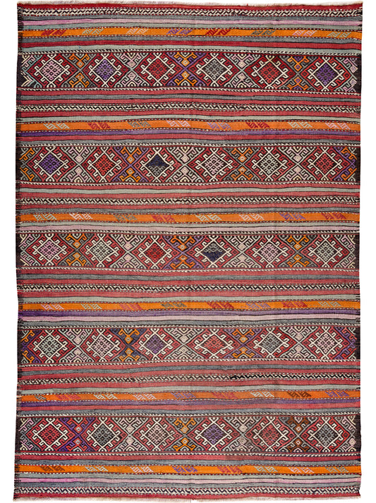 Luxury hand woven carpet made from 100% Wool