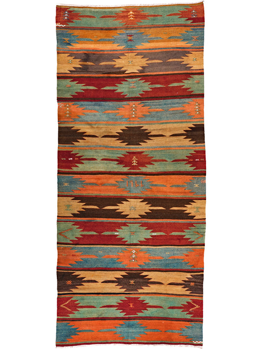 Luxury hand woven carpet made from 100% Wool