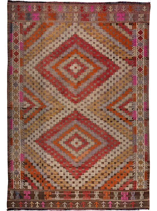 Luxury hand woven carpet made from 100% Wool