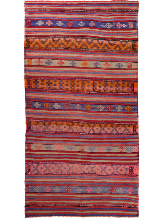 Luxury hand woven carpet made from 100% Wool