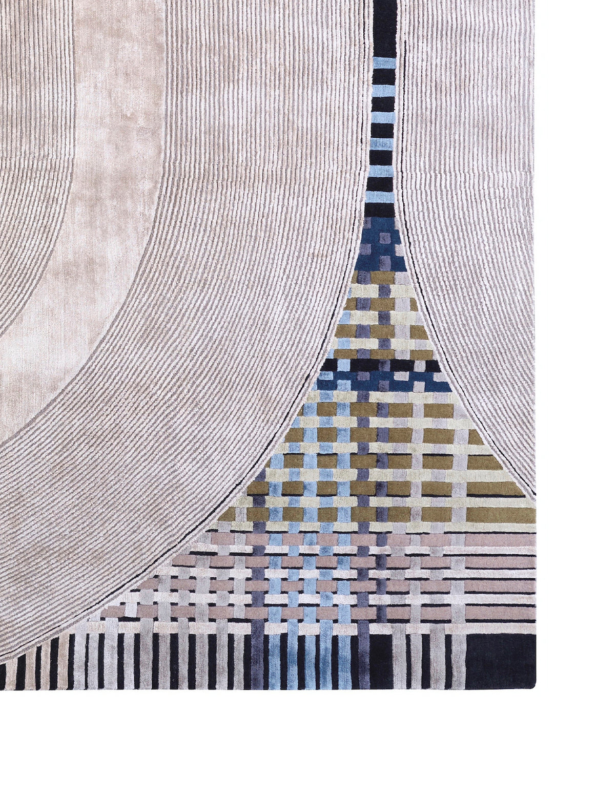 Product: Luxury Carpet | Color: Blue Gold | Size: 5'6" x 8'