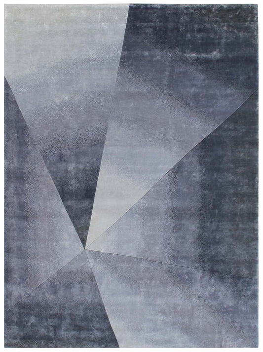 Luxury hand knotted carpet made from Botanical Silk