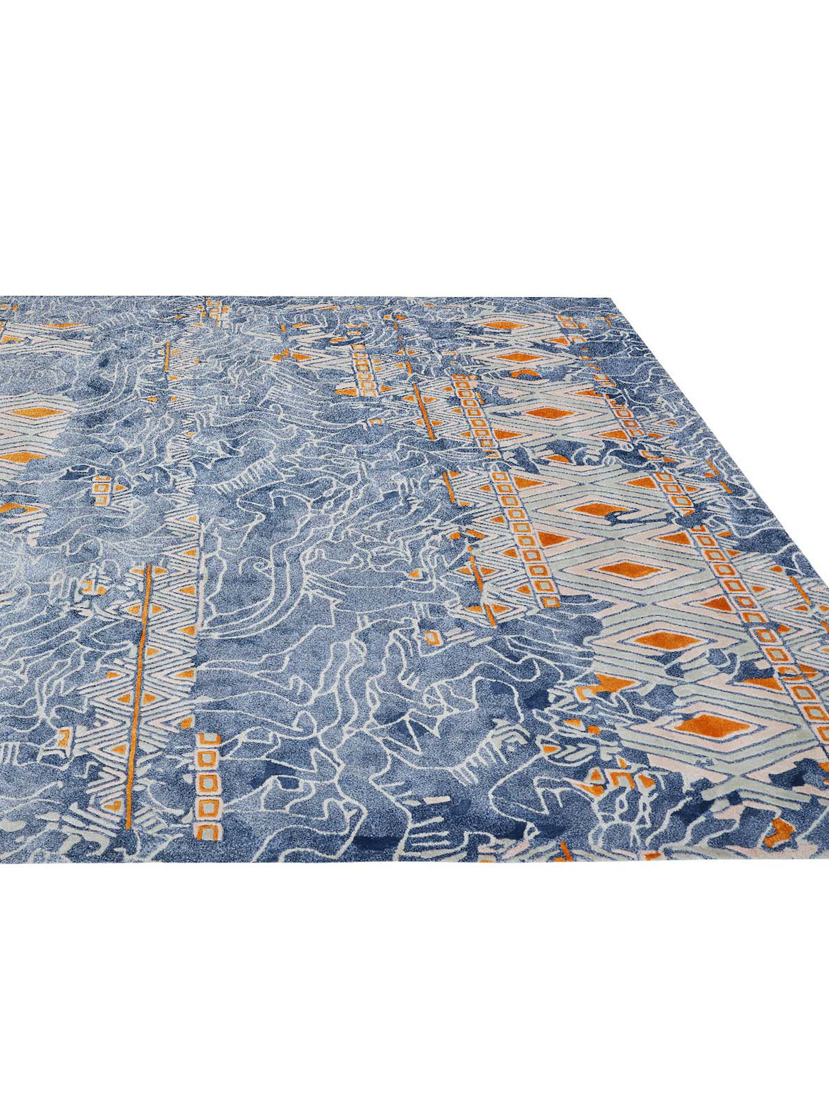 Product: Luxury Carpet | Color: Multi | Size: 8' x 10'