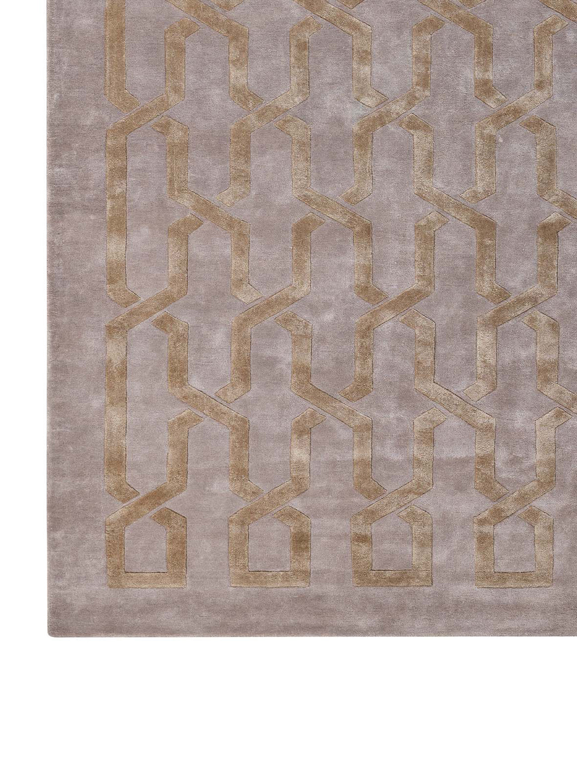 Product: Luxury Carpet | Color: Gold | Size: 4'6" x 6'6"
