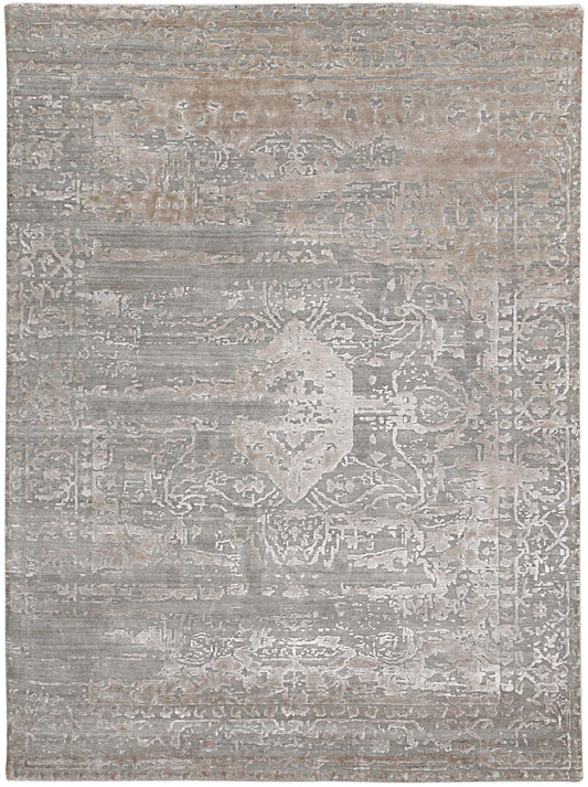 Luxury hand knotted carpet made from Wool & Botanical Silk