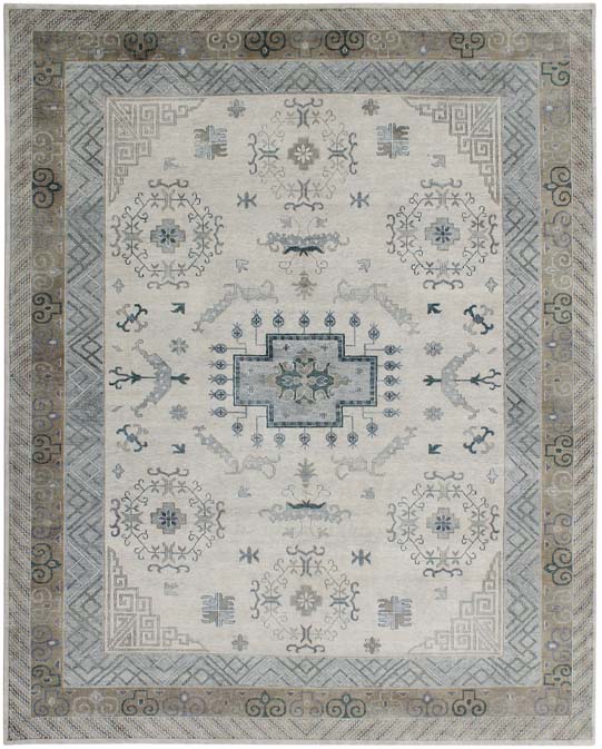 Luxury hand knotted carpet made from 100% Wool