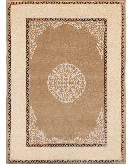 Luxury hand knotted carpet made from Wool & Botanical Silk