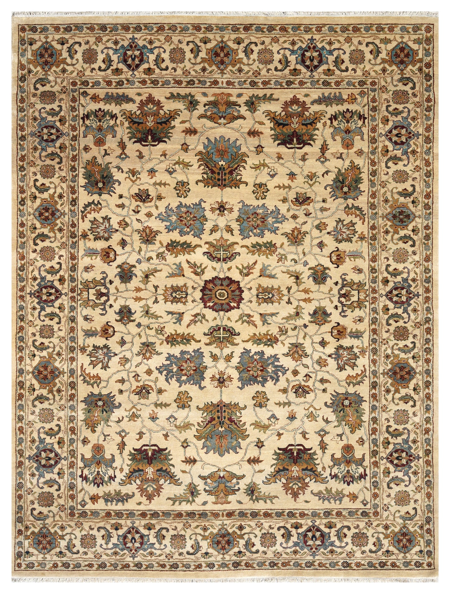 Luxury hand knotted carpet made from Wool & Silk